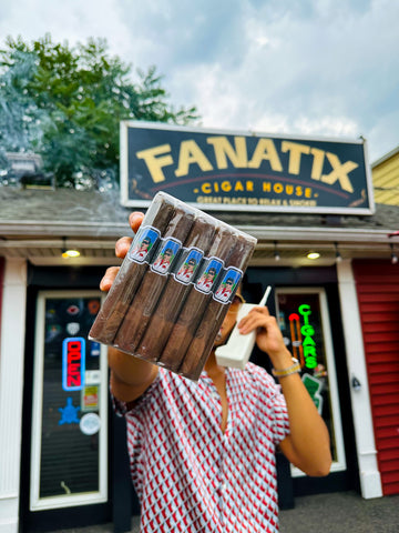 The Middle Man βCigar Eraβ
